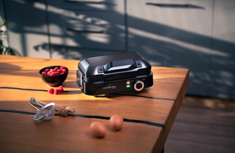 GOFROWNICA 2000W- NA DWA DUŻE GOFRY Z REGULACJĄ TEMPERATURY, MOCNA, SOLIDNA