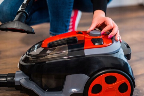 ODKURZACZ BEZWORKOWY CYKLONOWY HEPA LEHMANN 4000W ULTRA SYSTEM SSANIA