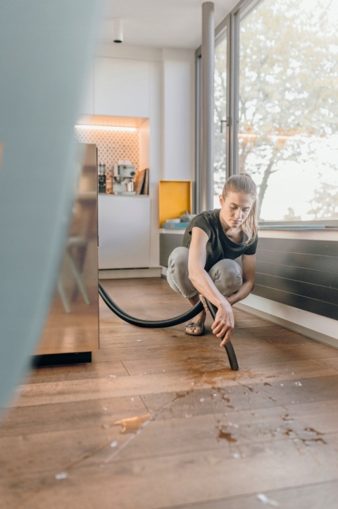 Odkurzacz bezworkowy Kärcher WD 3 Pro XL z turboszczotką i akcesoriami