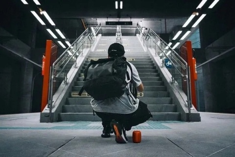 Głośnik bezprzewodowy Muvo czarny Bluetooth Wodoszczelny IPX71 | 10h Pracy!