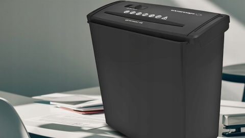 MOCNA BIUROWA NISZCZARKA DO PAPIERU DOKUMENTÓW POJEMNA Z KOSZEM 10L