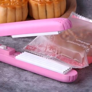 TURYSTYCZNA MINI KARBOWNICA PROSTOWNICA DO WŁOSÓW PODRÓŻNA MAŁA DO TORBY