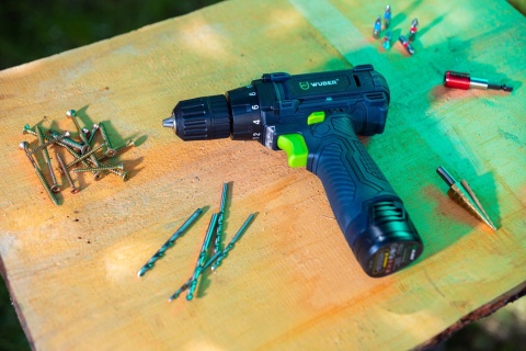 WIERTARKO WKRĘTARKA AKUMULATOROWA DUŻY ZESTAW 2X AKUMULATOR + WALIZKA