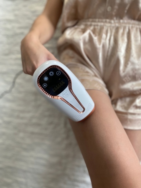 Depilator Laserowy IPL Heelly z funkcją chłodzenia Ice Cool 999.999 impulsów