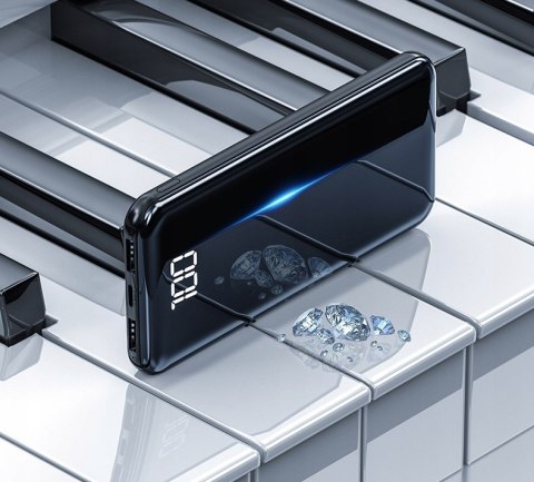 Powerbank 20000Mah Latarka 8X Usb Szybkie Ładowanie Led Czarny Wyświetlacz