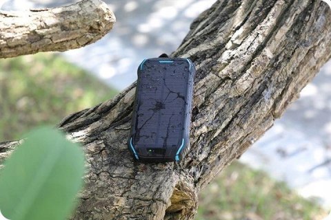 Powerbank Pancerny 33500Mah Ip66 Solarny Z Latarką 2Xusb Usb-C Wodoodporny