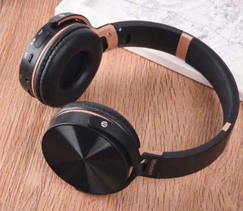 Bezprzewodowe Słuchawki Bluetooth 950Bt Z Mikrofonem I Redukcją Szumów