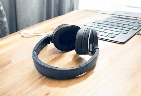 Słuchawki Bluetooth 5.0 Nauszne Z Mikrofonem 2W1 Przewodowe Czarne 18H