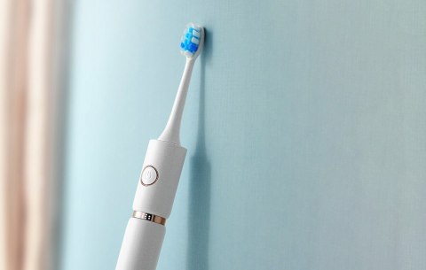 Soniczna Szczoteczka Do Zębów Fairywill P11 Z 8 Końcówkami I Etui Ipx7