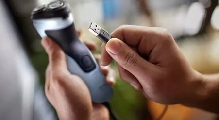 Golarka Philips Bezprzewodowa Wodoodporna Z Głowicą 4D Flex I Trymerem