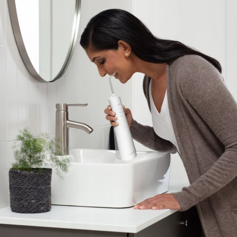 Irygator Bezprzewodowy Waterpik Wf-21Eu 2 Poziomy Ciśnienia 2 Końcówki Usb
