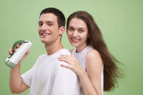 Irygator Oclean W10 Zielony Timer 1400 Puls/Min, 5 Trybów 30 Dni Akumulator
