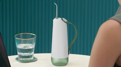 Irygator Oclean W10 Zielony Timer 1400 Puls/Min, 5 Trybów 30 Dni Akumulator