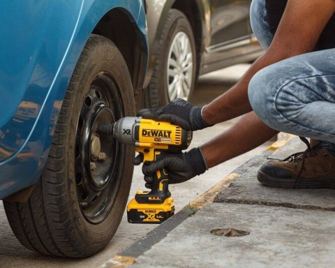 Klucz Udarowy Dewalt 18V 2X5ah 950Nm 1625Nm Rozruch 3-Stopniowa Led Kufer