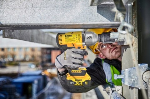 Klucz Udarowy Dewalt Dcf900p1 18V Xr 1/2 1355Nm 4-Bieg 5Ah Akumulator Tstak