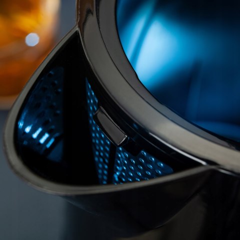 Czajnik Bezprzewodowy 2150W 1,7L Z Obrotową Podstawą I Zabezpieczeniami