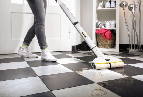 Karcher Ewm 2 Bezprzewodowy Mop Do Podłóg 20 Min. 60M², Kompaktowy I Lekki