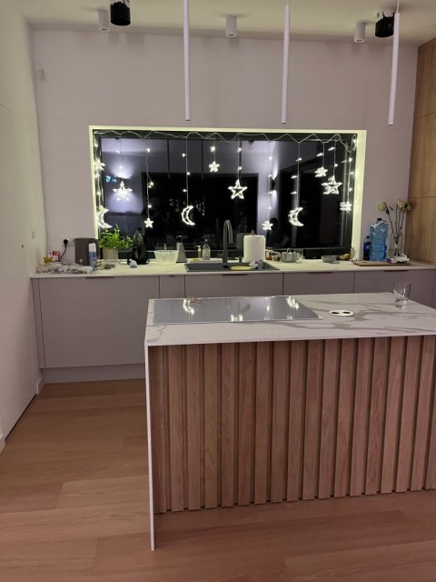 Kurtyna Świetlna Led Asato 120 Lampek 8 Trybów 230V - Do Wnętrz I Zewnątrz