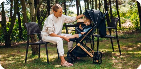 Wózek Spacerowy Momi Estelle Szary - Lekki, Kompaktowy, 5-Pasowy Bezpieczny