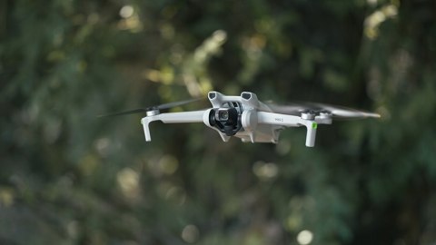 Dron Dji Mini 3 4K Hdr 34 Min Lotu, 249G, Rc-N1, Kompaktowy + Akcesoria