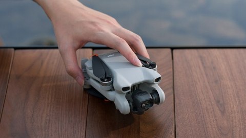 Dron Dji Mini 3 4K Hdr 34 Min Lotu, 249G, Rc-N1, Kompaktowy + Akcesoria