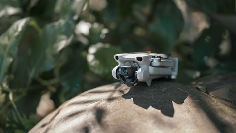 Dron Dji Mini 3 4K Hdr 34 Min Lotu, 249G, Rc-N1, Kompaktowy + Akcesoria
