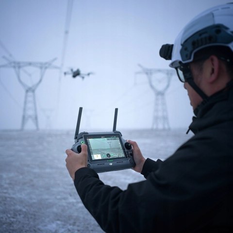 Dron Enterprise Dji Matrice 4T Z Termowizyjną Kamerą I Dji Care Plus 1 Rok