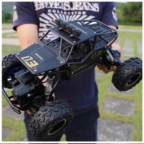 Auto RC Terenowe 4x4 Metal 1:16 z Amortyzatorami i 2 Silnikami
