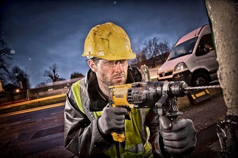 Młotowiertarka DeWalt D25133K 800W SDS-Plus 26mm z systemem bezpieczeństwa