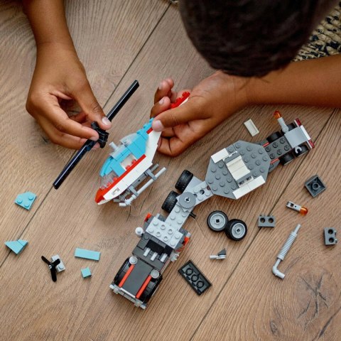 Lego Creator 31146 3W1 Zestaw Ciężarówka/Helikopter/Suv 270 Elementów 7+