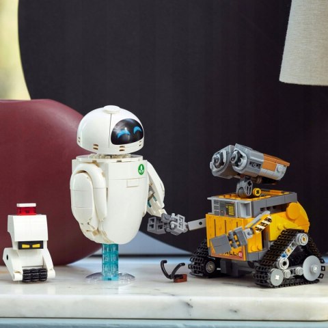 Lego Disney 43279 Wall-E I Ewa 811 Elementy R Dla Fanów Konstrukcji I Kolekcjonerów