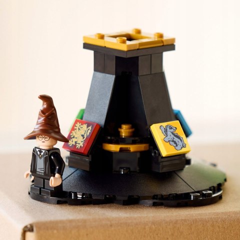 Lego Hp 76429 Mówiąca Tiara Przydziału Z Minifigurką I Dźwiękowym Efektem