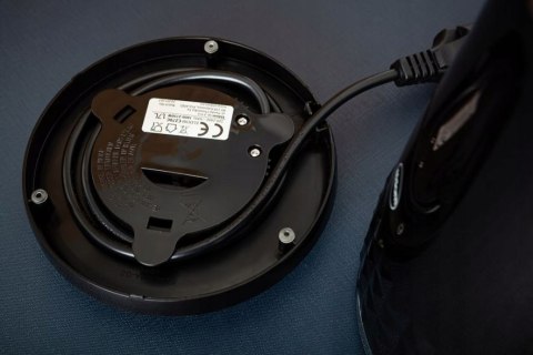 Czajnik Bezprzewodowy Eldom 1,7L 1800-2150W 3 Zabezpieczenia 360° Podstawa