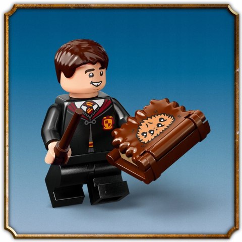 Lego Harry Potter 76449 - Potworna Księga Potworów Pull-Back Z Neville