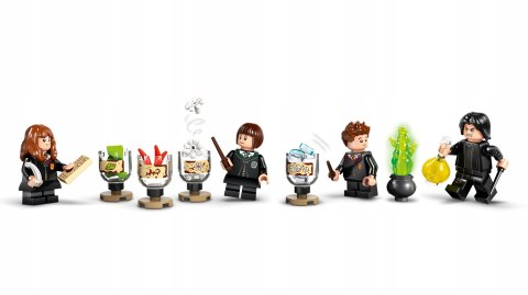 Lego Harry Potter 76431: Klasa Do Eliksirów, 4 Minifigury, 397 Elementów 8+
