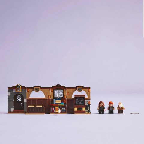 Lego Harry Potter 76442 - Zamek Hogwart: Zajęcia Z Zaklęć I Uroków, 8-Latka
