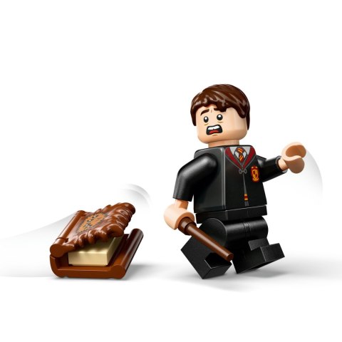 Lego Harry Potter 76449 Potworna Księga Potworów Z Pull-Back I Neville