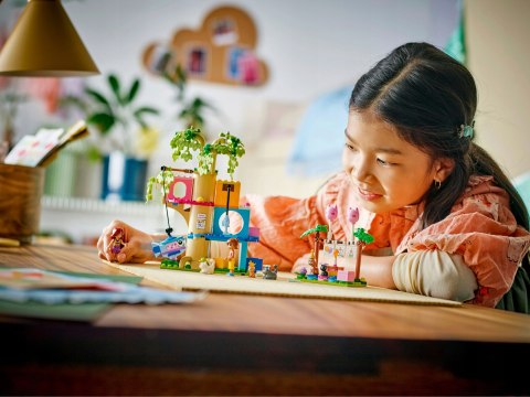 Lego Friends 42666: Kocie Urodziny I Domek Na Drzewie, 321-Klockowy Zestaw
