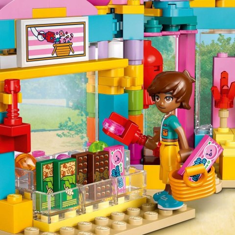 Lego Friends Sklep Z Cukierkami Heartlake 42649 376 Elementów Dla Dzieci 6+