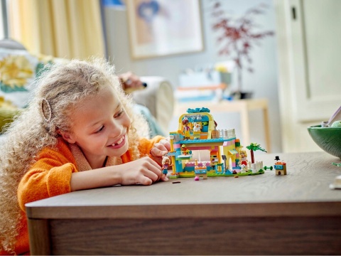Lego Friends 42650 Sklep Z Akcesoriami Dla Zwierząt: Minifigury I Zwierzęta
