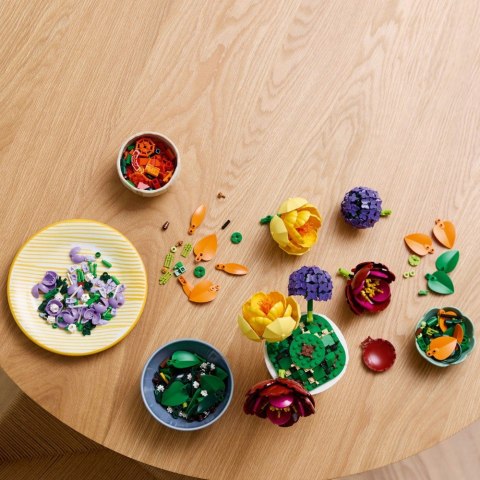 Lego Botanicals 10345 Kwiatowa Kompozycja I Wazon Na Prezent 1161 Elementów