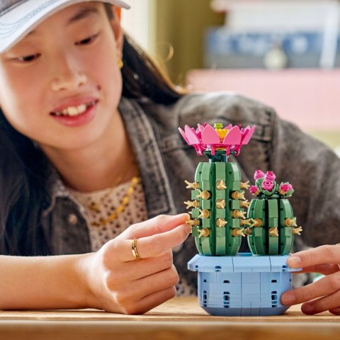 Lego Botanicals 11509 Kwitnący Kaktus - Dekoracyjny Zestaw 482 El. Prezent