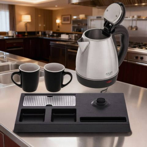 Adler AD1354 zestaw hotelowy: czajnik 1,2 l, 1500 W, taca i 2 kubki ceramiczne 320 ml