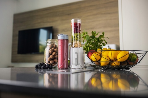 Blender Sport Mix & Fit N'Oveen Sb230 300W 2 Butelki 600Ml Ostrza Inox