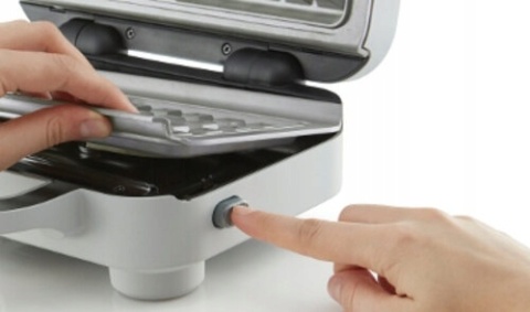 Gofrownica Breville DuraCeramic VST072X 850W - Srebrne Kwadratowe Gofry