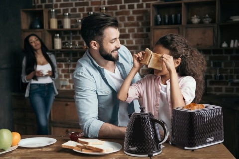 CZAJNIK ELEKTRYCZNY BEZPRZEWODOWY ELDOM C265 1,7L STYLOWY ELEGANCKI CZARNY