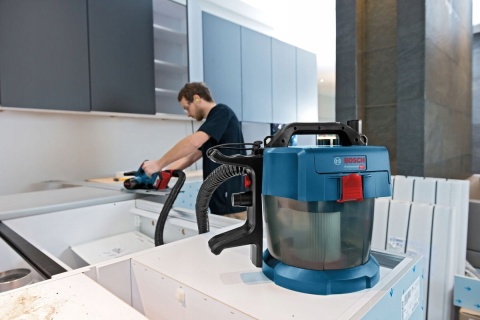 Odkurzacz akumulatorowy Bosch GAS 18V-10 L, bezworkowy, do mokrego i suchego