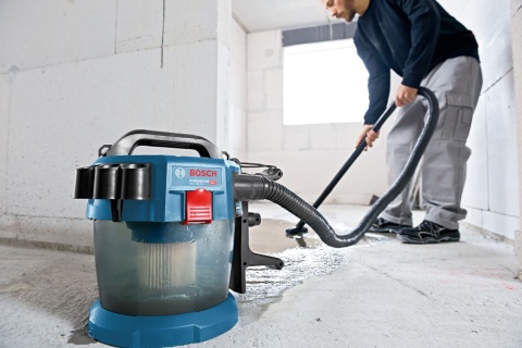 Odkurzacz akumulatorowy Bosch GAS 18V-10 L, bezworkowy, do mokrego i suchego