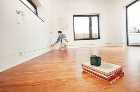 Laser krzyżowy Bosch UniversalLevel 360, zielony, zasięg 24 m