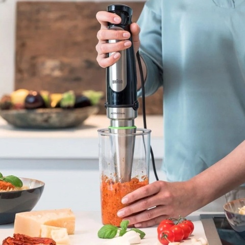 Mocny blender ręczny Braun MQ 70045, 1000W, z końcówką i miarką
